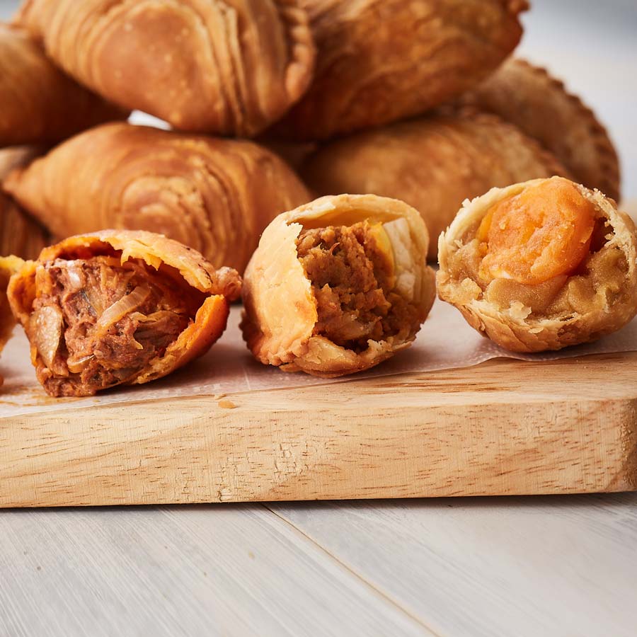 Karipap Pusing (Chicken/Kentang/Sardin)