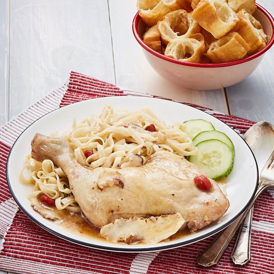 FRAGRANT HERBAL SALTED CHICKEN LEG + MEE