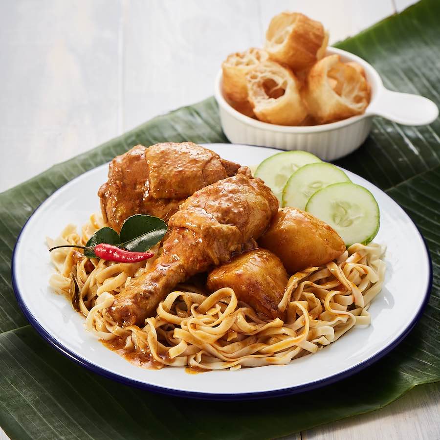 KAPITAN CHICKEN CURRY + MEE